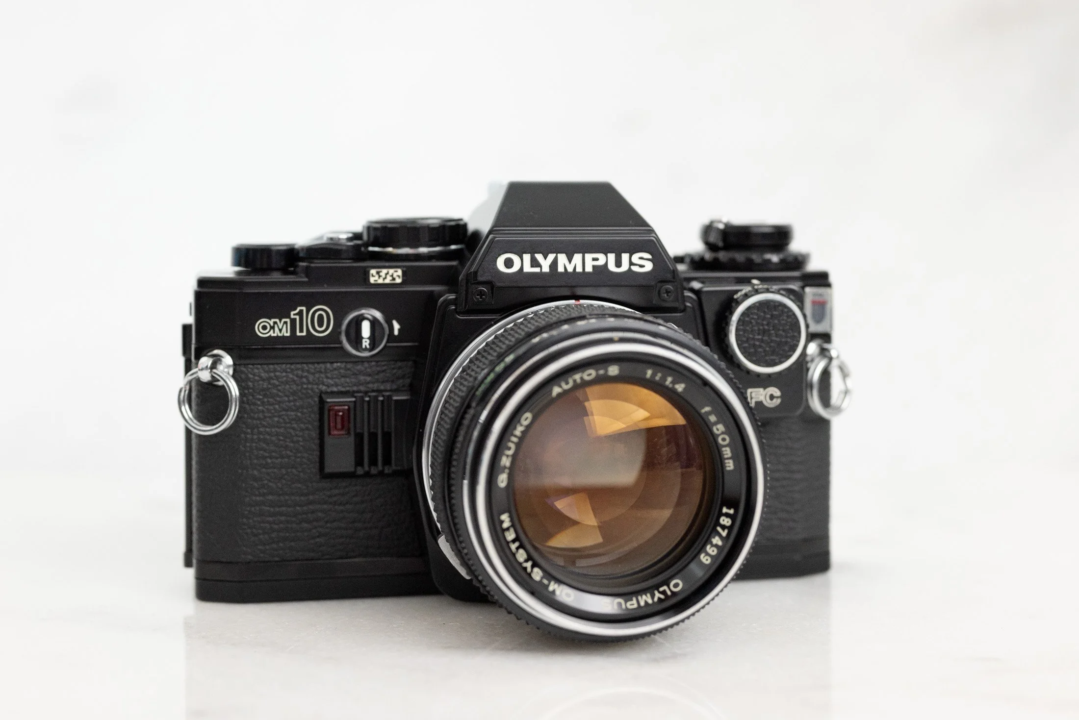 オリンパス OM10 Black ZUIKO50mm F1.4 マニュアルアダプター付